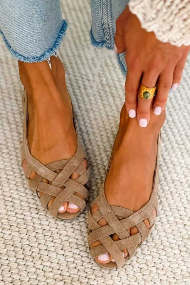 Marleen Flat open-toe sandals