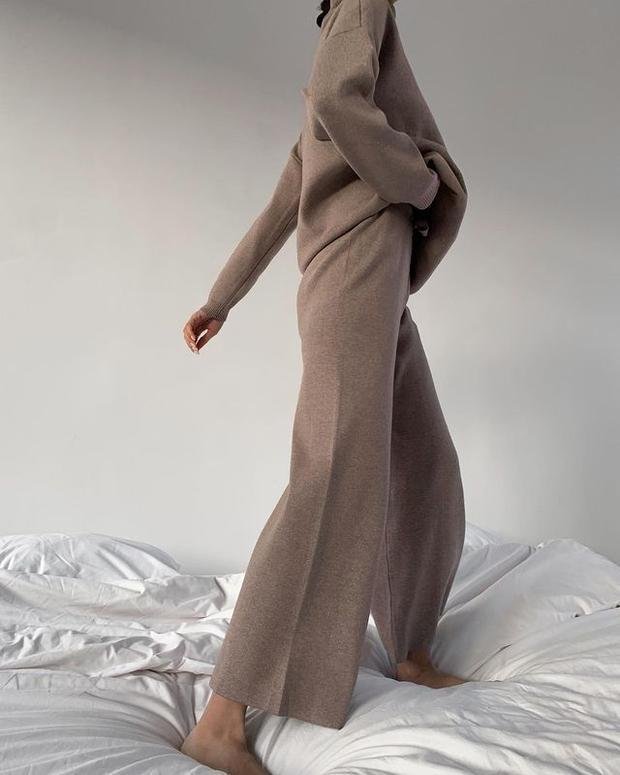 Sofia Knitted Casual Suit