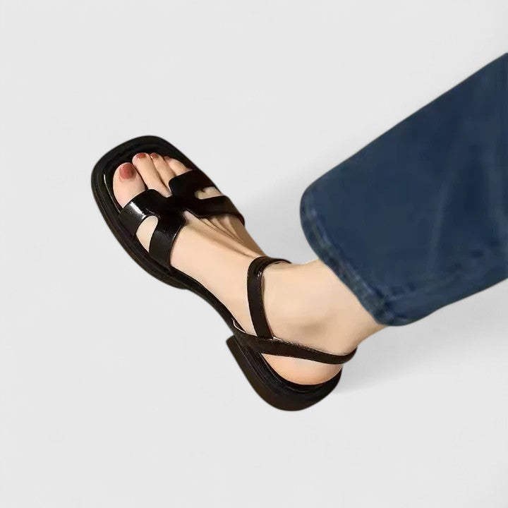 Layla | Sophisticated Flat Sandals