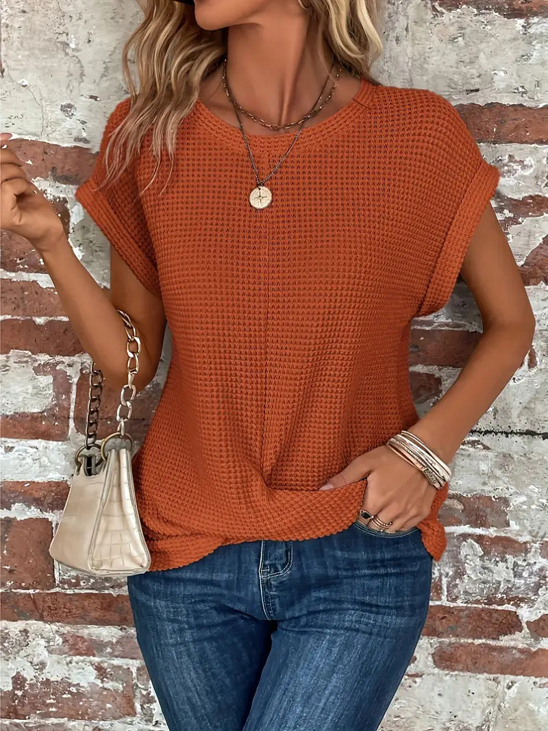 Nilsa | The Sweetheart Round Neck T-Shirt